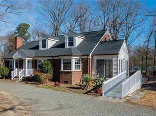 208 Tremont Dr, Burlington, NC 27215