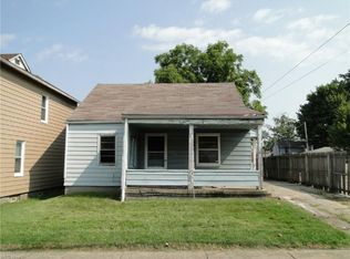 40 W 2nd St, Girard, OH 44420