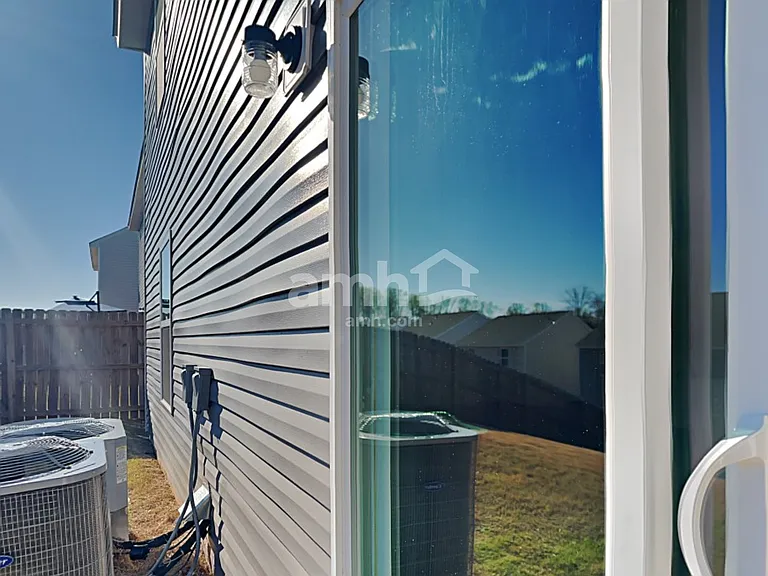 6060 Mason Tucker Dr — Photo 18