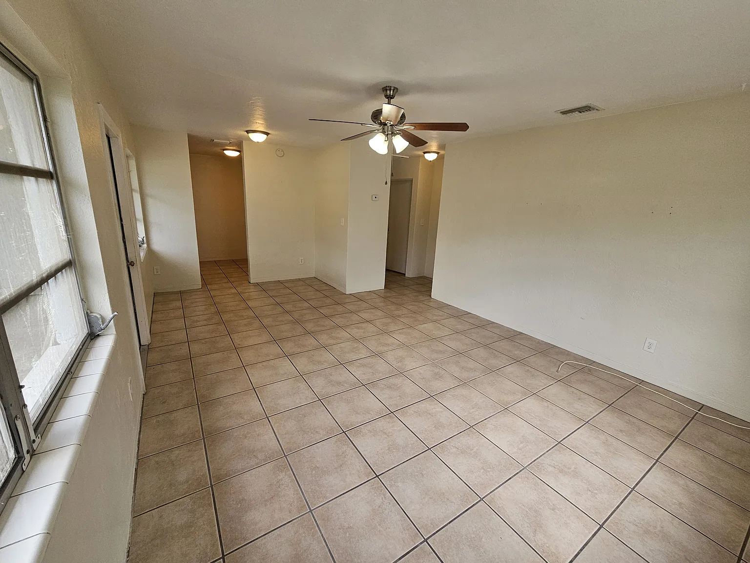 2 bed, 780 sqft, $1,695 — Photo 3