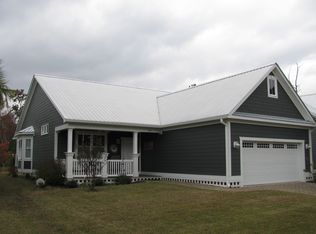 433 Waties Dr, Murrells Inlet, SC 29576