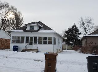 1015 E 5th Ave, Mitchell, SD 57301