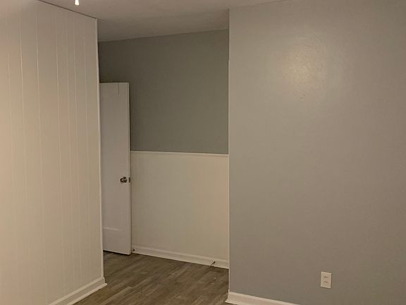 4th image of 6215 Tyndall Dr