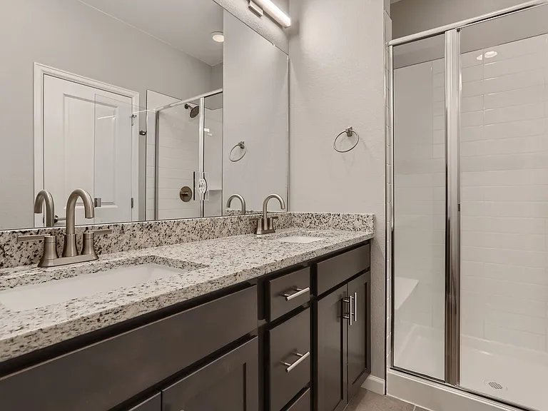 5315 E 63rd Pl — Photo 25