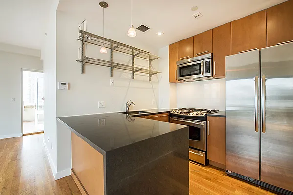 Sold by Nest Seekers International | media 6