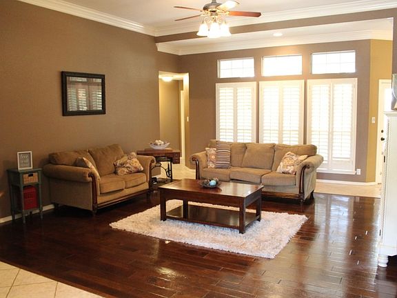 2nd image of 5804 Highland Blvd