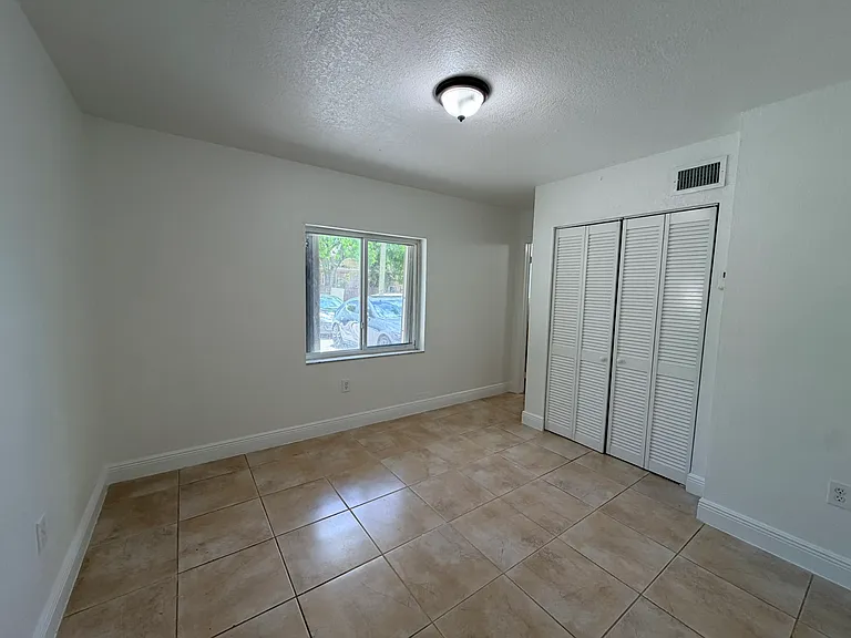420 SW 14th Ave #1B — Photo 14
