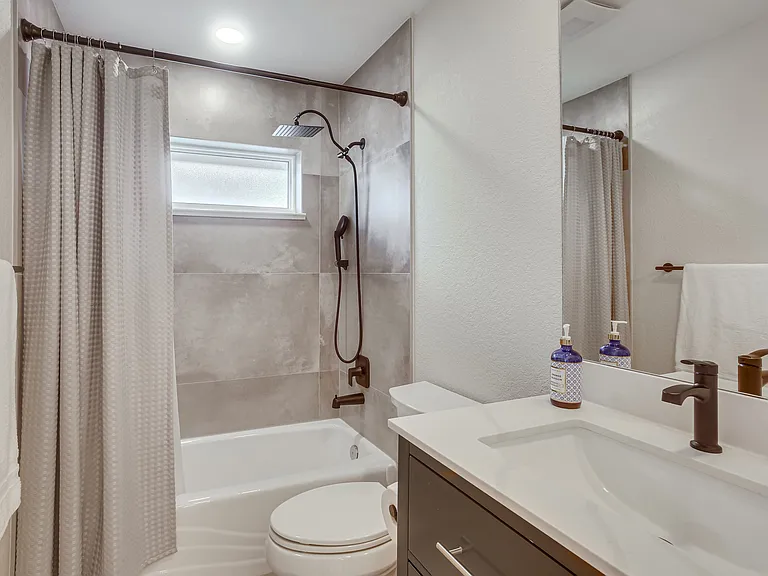 5133 Latham Ter — Photo 18