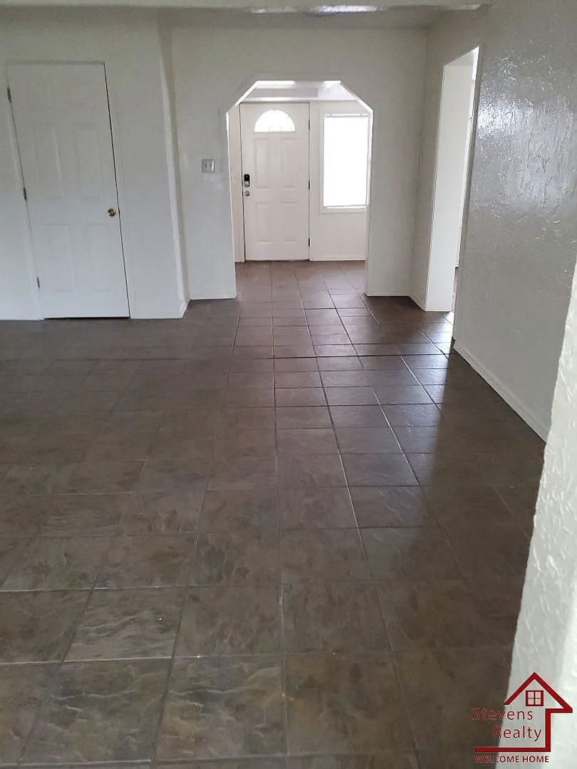 50% off first months rent! | Warm Cozy Classic Home — Photo 3