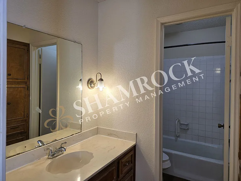 6805 Old Briarstown Rd — Photo 9