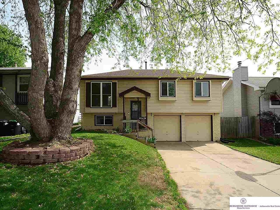 1st image of 10424 Laurel Ave