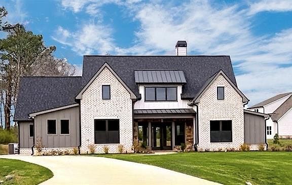 2nd image of 115 Palisade Dr