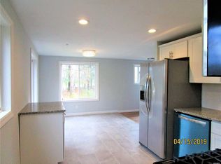 2 Birchwood Rd #1, Medford, NY 11763