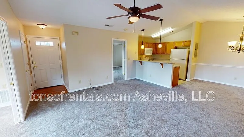 2 bed, 2.0 bath, 1064 sqft, $1,550 — Photo 4