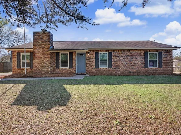 106 Jefferson Ct, Leesburg, GA 31763