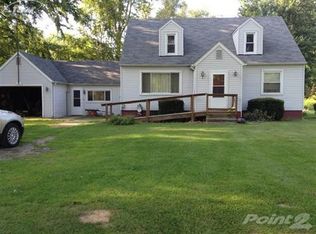 1740 W Curtis Rd, Saginaw, MI 48601