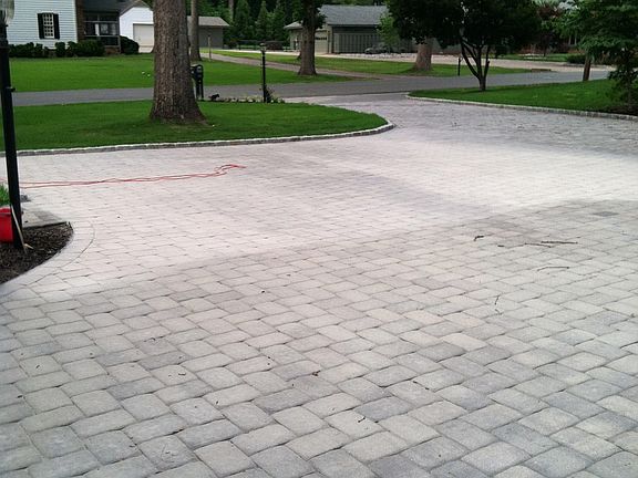 4+ Spaces for Parking