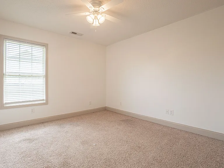 1830 Barnwell Dr — Photo 13