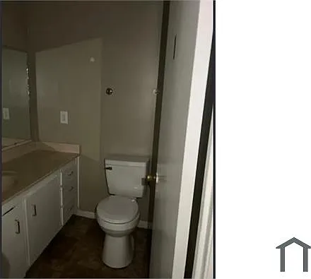 5250 Aquarius Dr #5250 — Photo 5