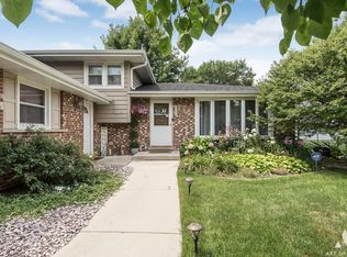 10248 S 82nd Ave, Palos Hills, IL