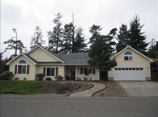 2021 Willow Loop, Florence, OR 97439
