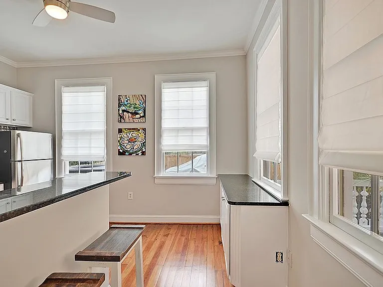 236 Rutledge Ave — Photo 9