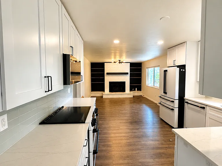 8115 E Bethany Pl — Photo 7
