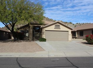 8822 E Fountain St, Mesa, AZ 85207