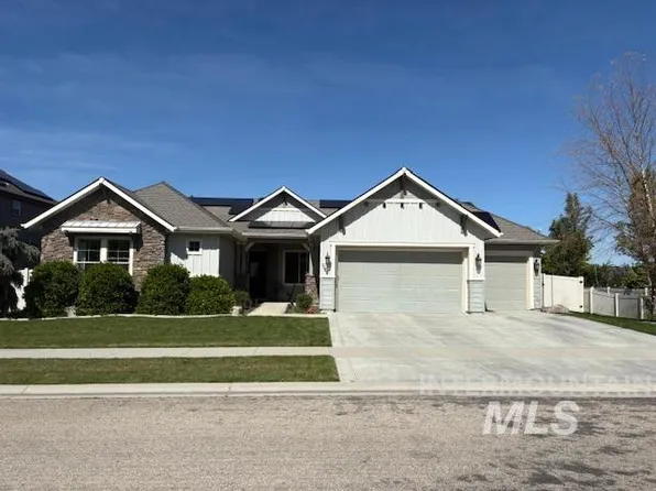 1168 W Karluk River Dr, Meridian, ID 83642