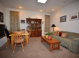 3026 Plaza Blanca, Santa Fe, NM 87507