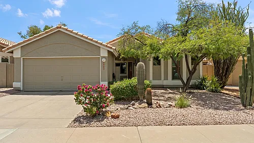 9343 E Windrose Dr Photo 1