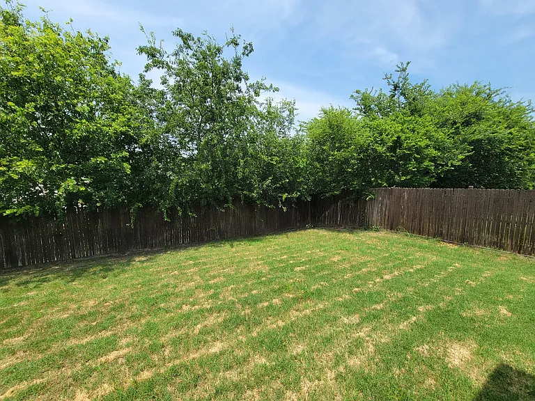 9859 Marbach Rd — Photo 10