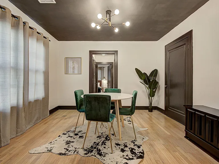 2215 W Broadway Ave #1 — Photo 33