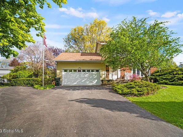 56 Pike Creek Drive, Cohoes, NY 12047
