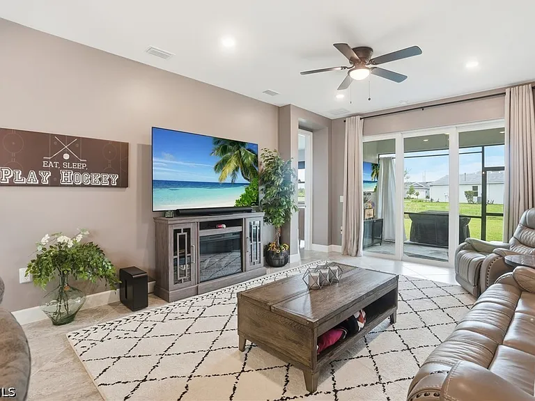 7427 Blue Salvia Dr — Photo 5