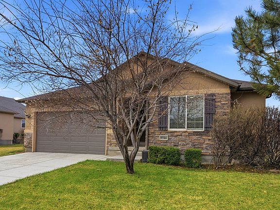 3rd image of 7721 N Bristlecone Rd