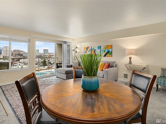 4th image of 701 122nd Ave NE APT 303