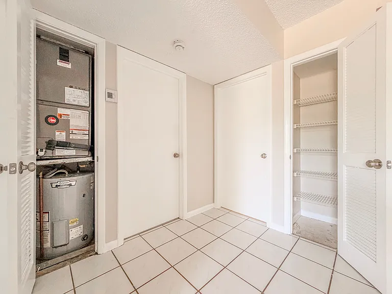 1515 N Federal Hwy #1 — Photo 11