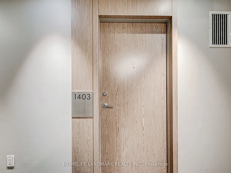 215 Queen St W #1403 — Photo 6