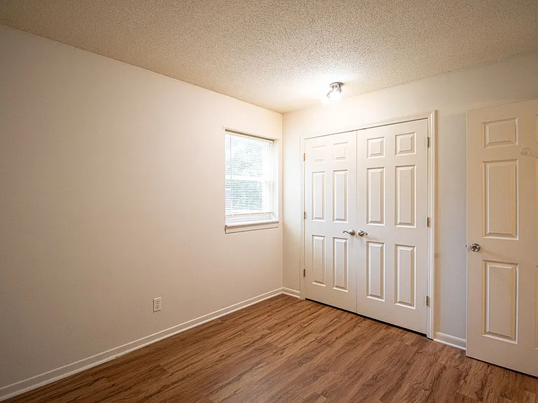 1607 Richardson St — Photo 10
