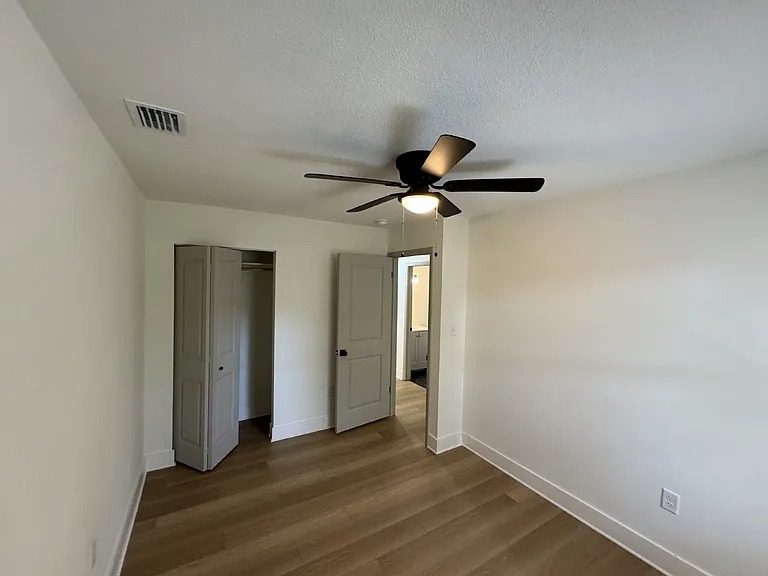 6212 S Martindale Ave #A — Photo 18