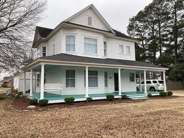1st image of 303 W Champion Ave