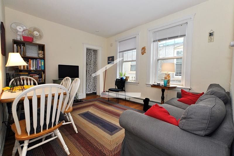 2nd image of 46 Englewood Ave APT 11