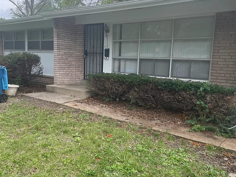 9719 Newton Dr — Photo 19