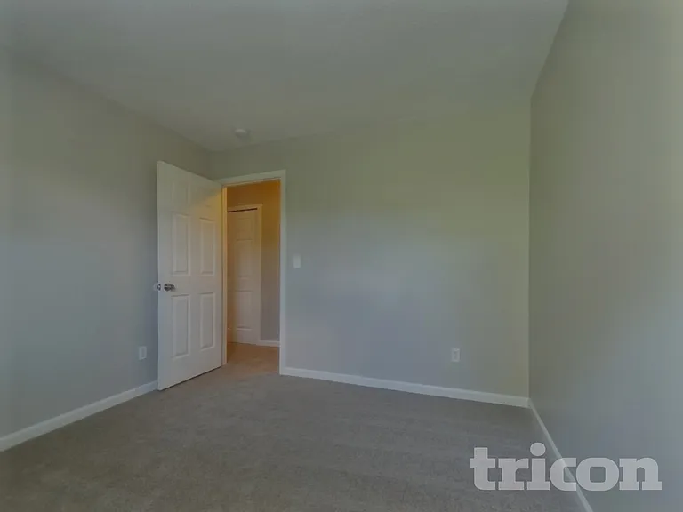 119 W Waverly Place Ct — Photo 15