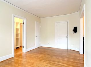 633 - Northrup Apartments, Portland, OR 97210