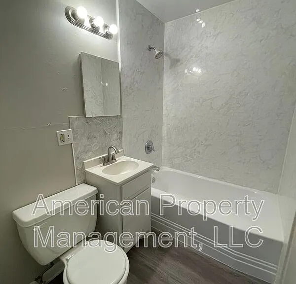 523 E Duncan St — Photo 18