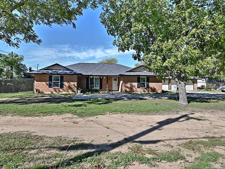 1st image of 29451 Bulverde Ln