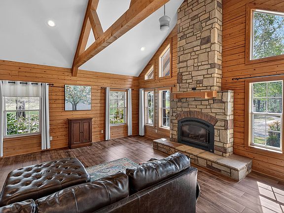 2nd image of 10449 Sheep Rd