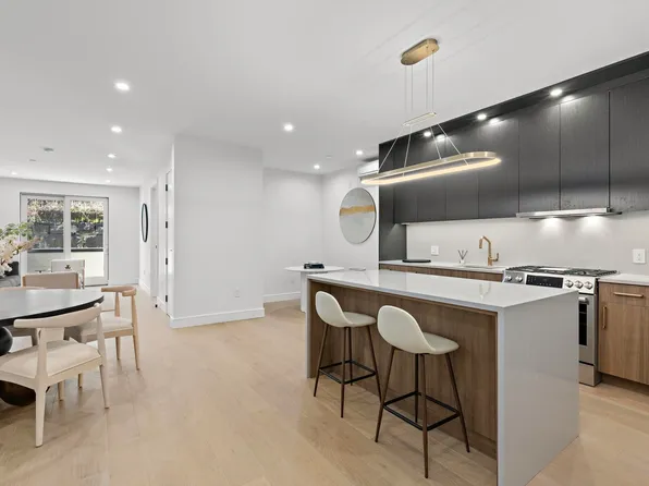 391 1st Street image 4 of 28